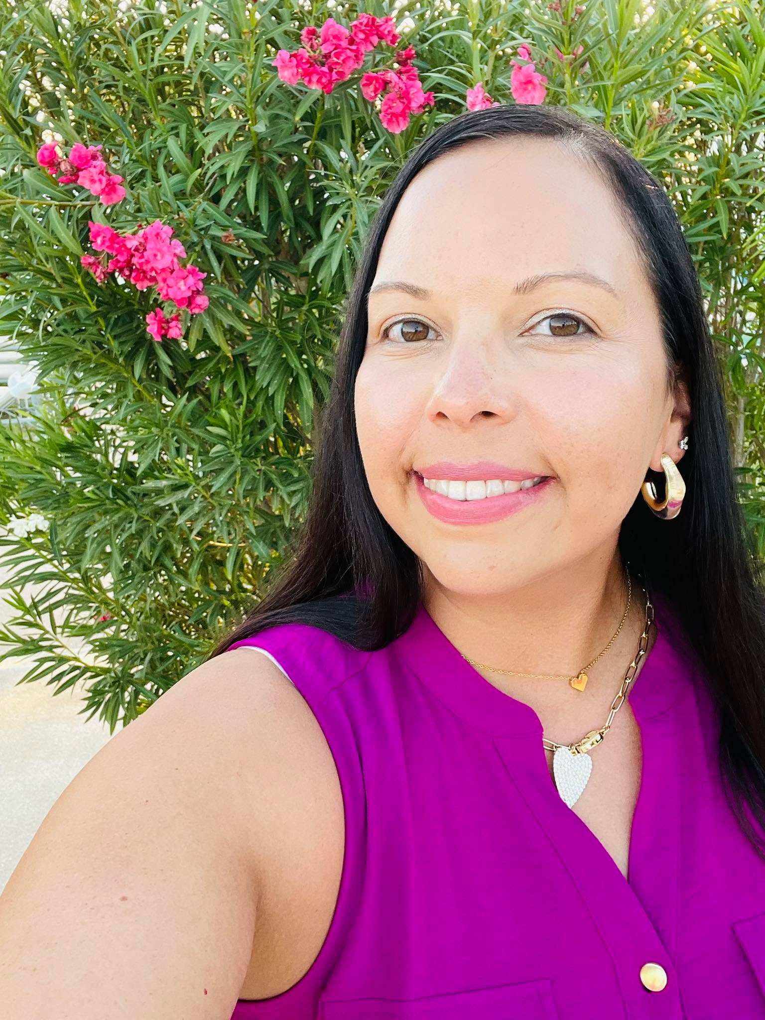 I almost didn’t start…

Because I had the same thought a lot of people do:

“Is this one of those MLM things?”

And if I’m being honest, I had my own doubts too.

I’ve seen people have not-so-great experiences, and I didn’t want to feel pushy, salesy, or out of alignment with who I am.

But then… someone I trusted invited me to just learn more.

And I remember thinking,
“Okay… if she’s doing it, it can’t be all that bad.”

So I stayed open.

And what I found surprised me.

This became something that fit into my life and not something that took me away from it.

Something that let me be creative, connect with other women, and build confidence in a way I didn’t expect.

And I’ve done it all in a way that feels like me.

No pressure.
No pretending.
No perfect.

Just showing up, learning as I go, and growing something I’m proud of.

If you’ve ever been curious but held back because of what you’ve heard… I see you. I was you.

My inbox is always open if you want to have a real, no-pressure conversation 🩵