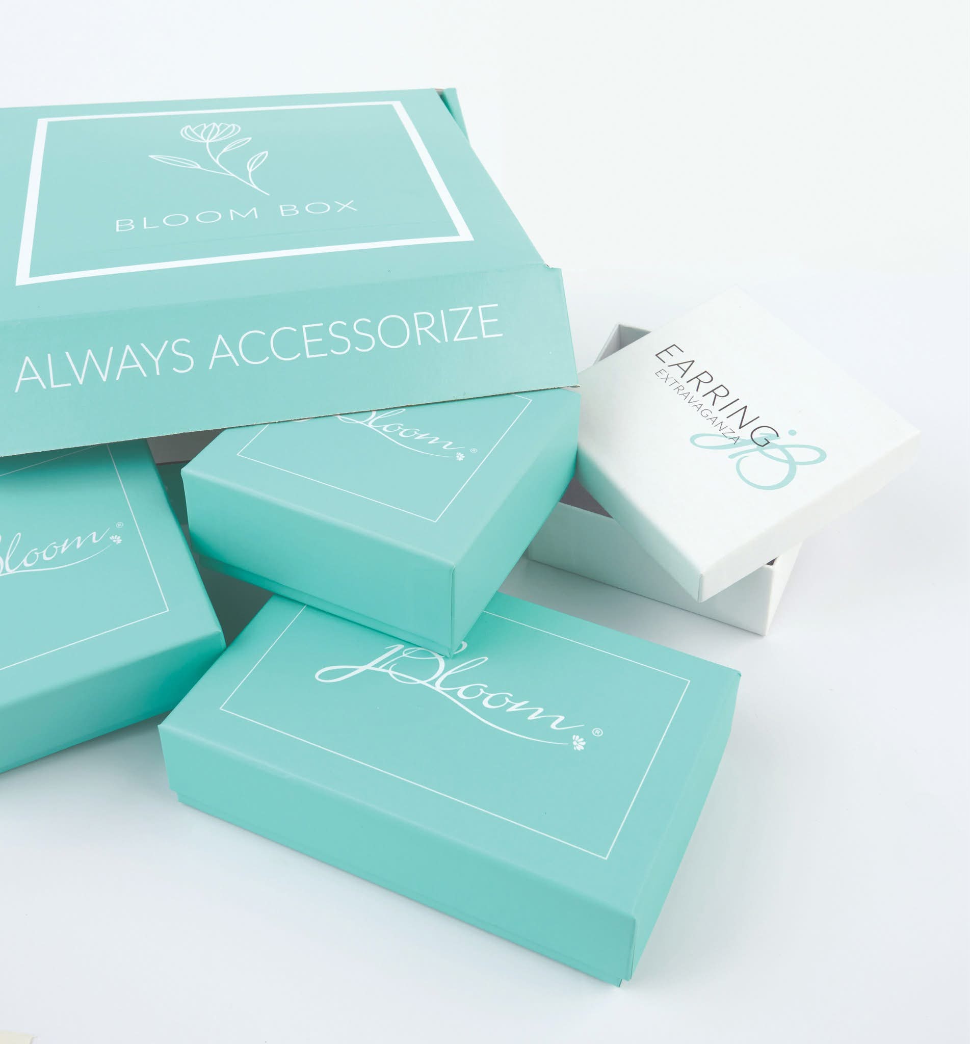 🎄 Let’s make holiday shopping a little more fun! 🎁

I’m looking for a few fabulous hosts to invite friends and family over for an in-person jewelry party this October–December!

✨ Shop for the holidays
✨ Design personalized laser-engraved ornaments and jewelry
✨ Create meaningful, one-of-a-kind gifts
✨ Earn FREE jewelry just for getting everyone together!

Think holiday shopping, girl time, and making memories all in one!

Want to host a party? Comment “HOST” or send me a message, and let’s get your date on the calendar! ❤️